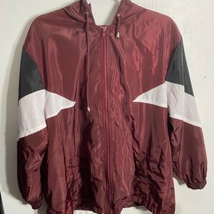 Burgundy windbreaker  zip up jacket